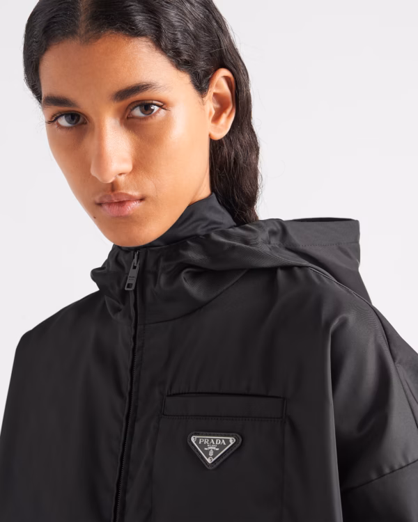 Prada 再生尼龍拼接短版外套