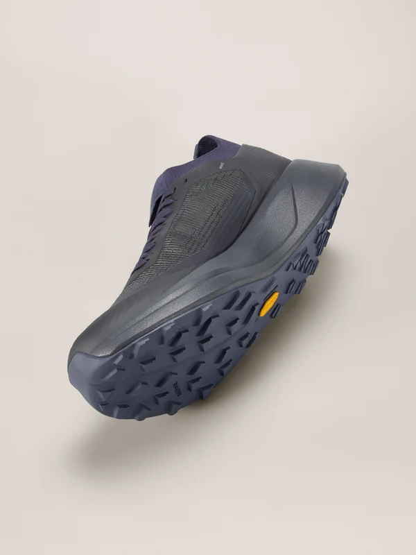 S26-X000010153-Sylan-2-Shoe-Graphite-Graphite-Women-s-Side Arc'teryx 始祖鳥 SYLAN 2 越野跑鞋