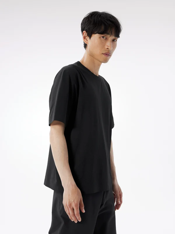 X000011087_black_modelD_lowres_001 Arc'teryx 始祖鳥 Metron SS Tee 短袖 男款