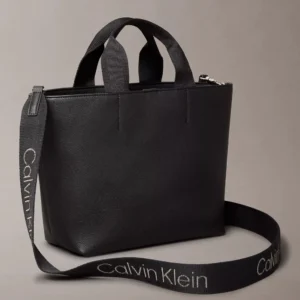 tw-11134207-81zto-mj3wde0yrdoj6b Calvin Klein Collection 柔軟皮革托特包