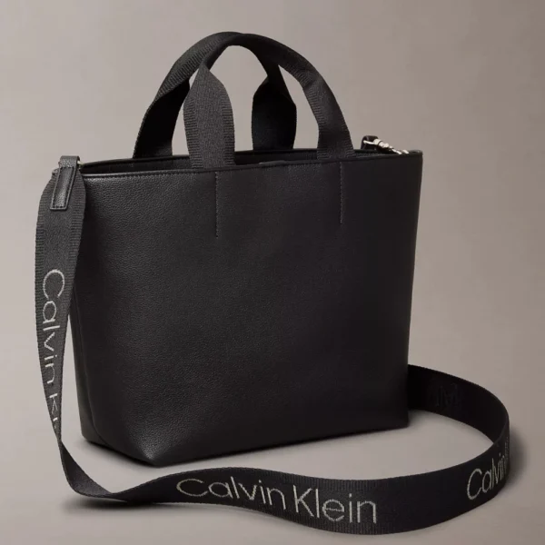 Calvin Klein Collection 柔軟皮革托特包